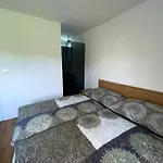 Apartment Schöne Gartenwohnung Mit Carport Und Terrasse!