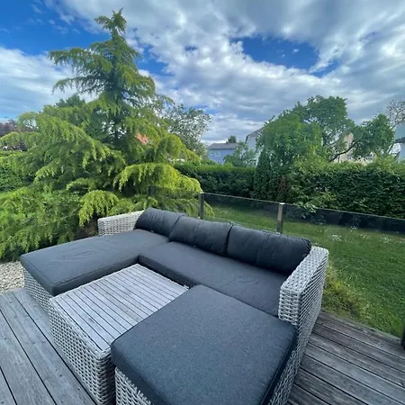 Schöne Gartenwohnung Mit Carport Und Terrasse!
