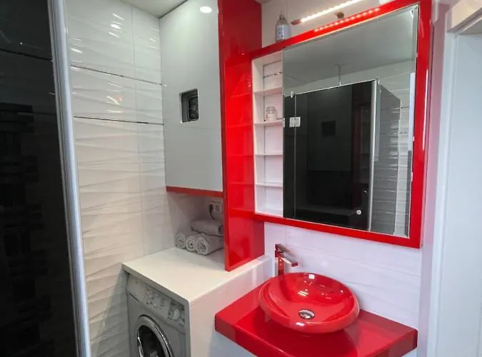 Schoene Gartenwohnung Mit Carport Und Terrasse! *